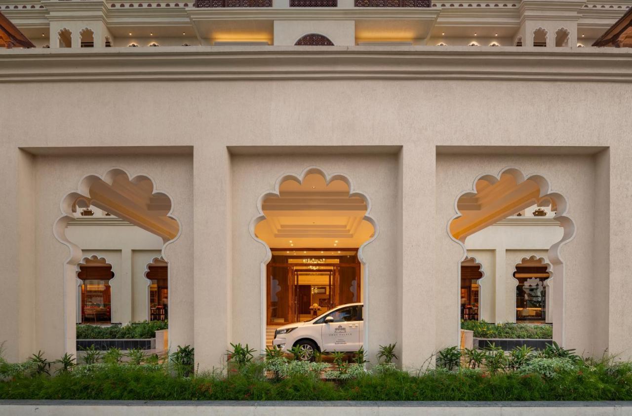Uday Palace Navsari, A Member Of Radisson Individuals Eksteriør bilde